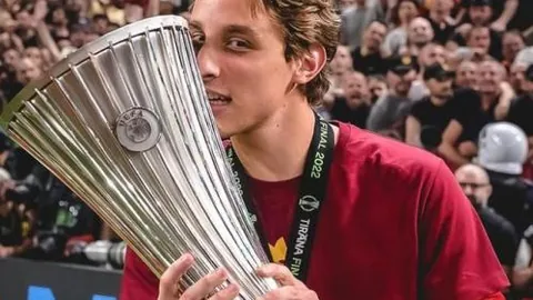 伊尤斯堡逆袭路：7胜5负，能否力挽狂澜成功突围？