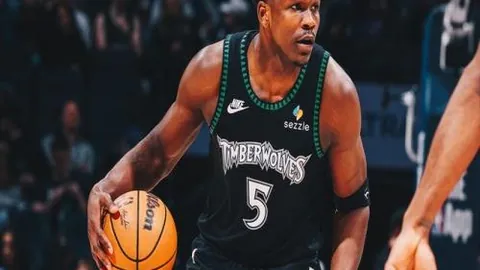 利物浦2-1南安普顿：南野拓实破僵局 马蒂普锁定胜局